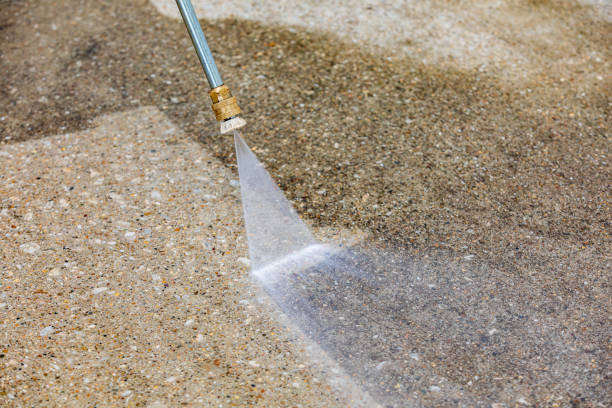 Best Sign and Awning Cleaning  in Conrad, IA